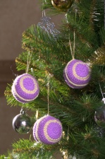 Новогодние ёлочные шары «Завиток» ручной работы фиолетовые набор 3 штуки