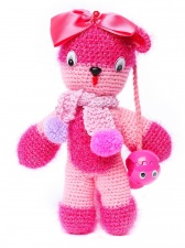 Детская вязаная игрушка «Медведица» розовая на прищепке