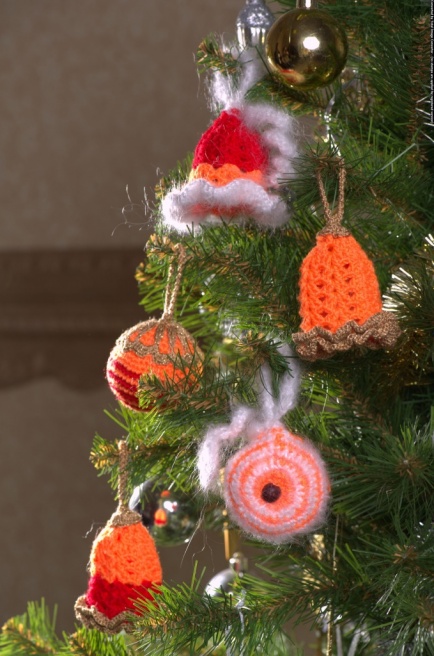 Новогодние ёлочные шары «Колокольчик 5» ручной работы оранжевые набор 5 предметов