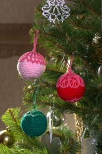 Новогодние ёлочные шары «Ассорти 1» ручной работы разноцветные набор 3 штуки